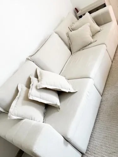 Sofá cama muito confortável de luxo, Com 3 módulos , composição em linho
