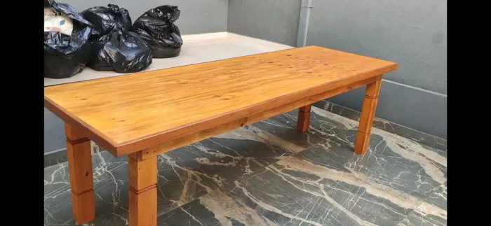 Mesa de madeira 