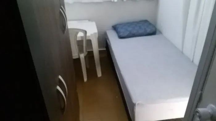Quarto individual próximo a Esalq