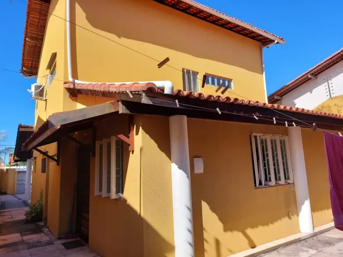 Alugo kitnet com garagem 