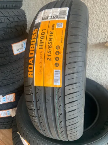 Pneu 215 65 R16 Roadboss 