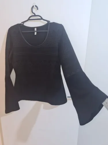 blusa manga ciganinha sino longa preta tam. m