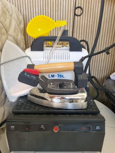 Ferro de passar roupas mini caldeira Lanmax