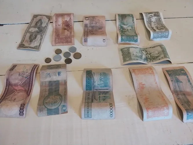 Cédulas e Moedas Antigas Brasileira