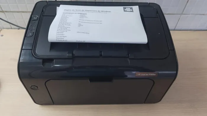 Impressora HP LaserJet P1102w - Impecável!