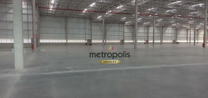 Galpão para alugar, 2417 m² por R$ 101.532,60/mês - Batistini - São Bernardo do Campo/SP