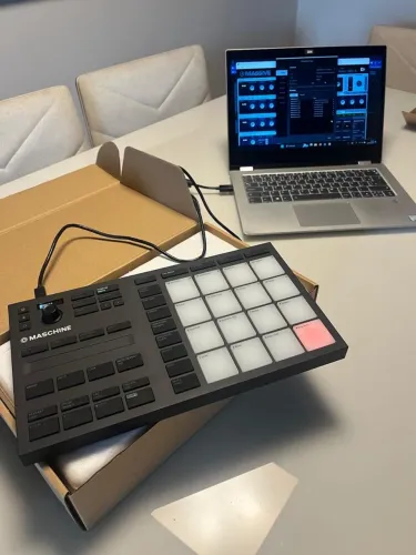 Controller Maschine Mikro MK3 - Novíssima, Transfiro Serial do Software.