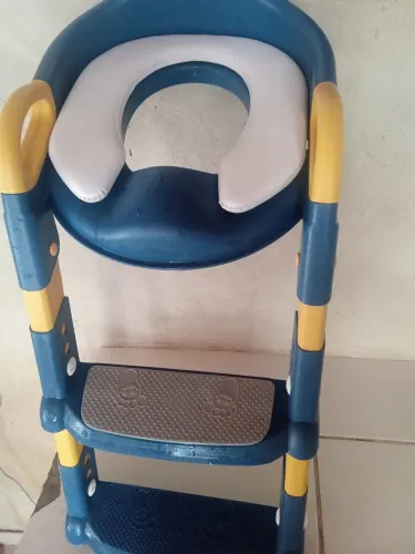 Assento infantil de vaso sanitário