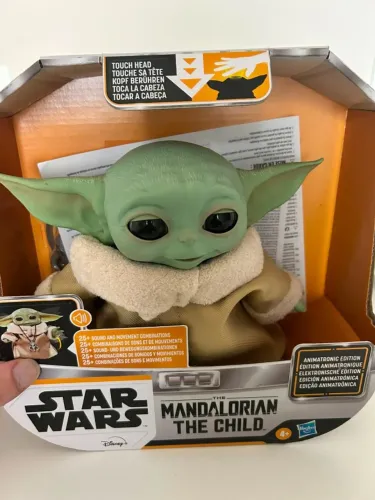 Boneco Interativo Star Wars The Child from The Mandalorian