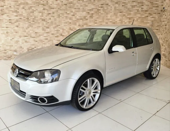 Volkswagen Golf Sportline 1.6 MI Total Flex 8V 4P 2011