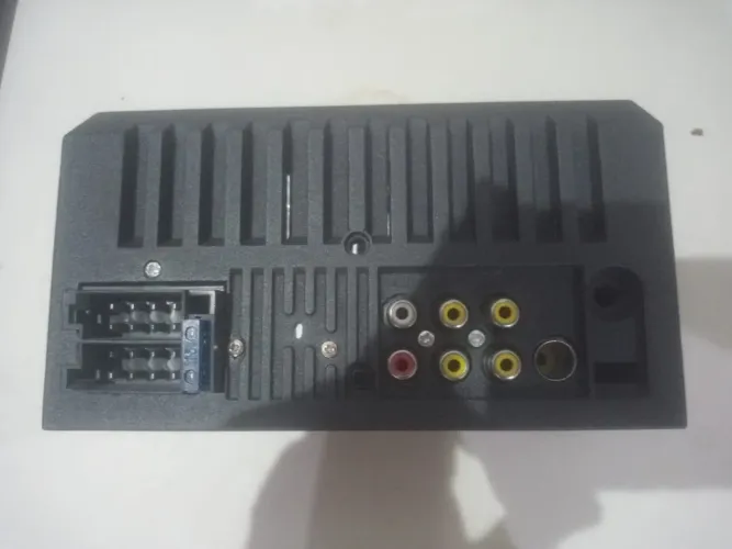 Kit multimédia com Central multimidia + 2 Alto falantes de 6 polegadas