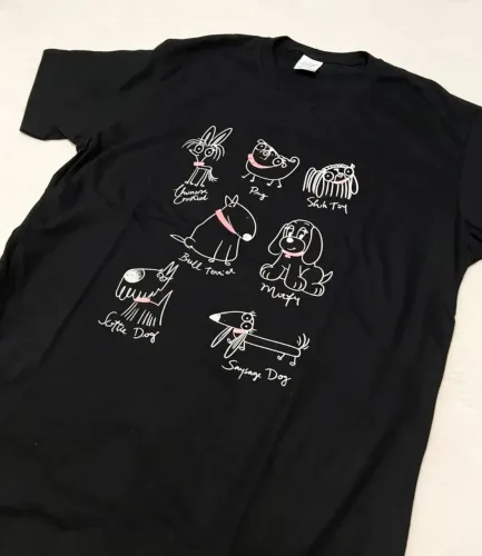 Camiseta Moofy Preta P cachorrinhos