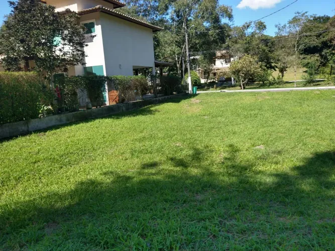 Terreno à venda na Rua Senador Fernandes da Cunha, Rio do Ouro, Niterói - RJ