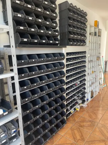 Estante metálica com gaveteiro 54 gavetas n5 + 91 gavetas extra