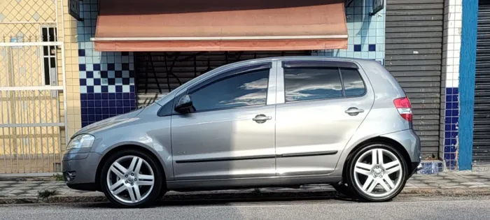 Volkswagen Fox Plus 1.6mi/ 1.6mi Total Flex 8V 4P 2006