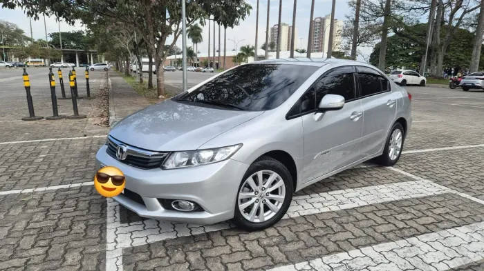 Honda Civic Sedan LXR 2.0 Flexone 16V Aut. 4P 2014