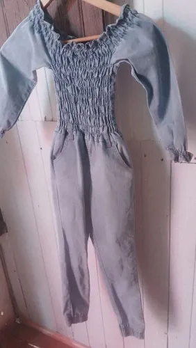 Macacão pra menina t 8 anos