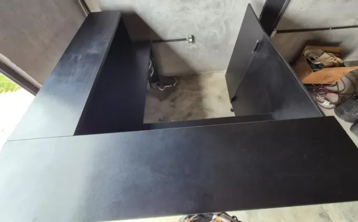 Móvel balcão para caixa ou atendimento cor preta