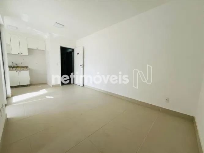 Apartamento de 3 quartos no Planalto para locação