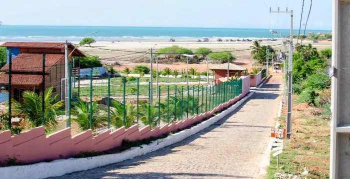 Vendo terreno no Condomínio Jardins de Cristovão