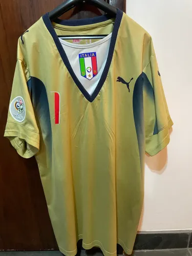 Camisa Itália 2006 goleiro dourada