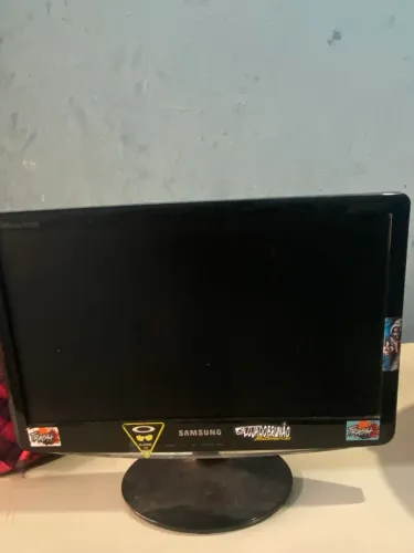MONITOR SAMSUNG 18,5? LCD NOVO BARATO!