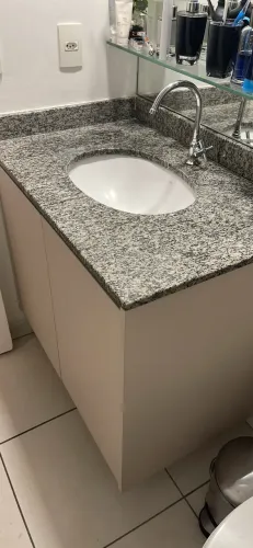 Gabinete de banheiro soft close com pia de granito e Cuba