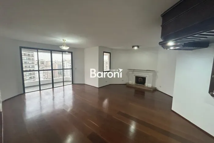Apartamento à venda em Moema índios