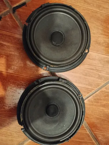 Par de alto falante 50w original Volkswagen gol Saveiro Voyage usados 