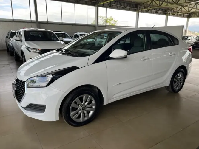 Hyundai HB20S C.plus/c.style 1.6 Flex 16V Mec.4p 2019