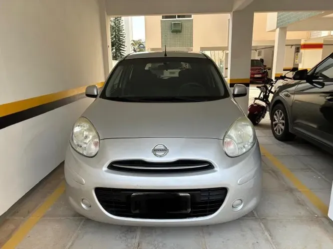 Nissan March S 1.0 16V Flex Fuel 5P 2012