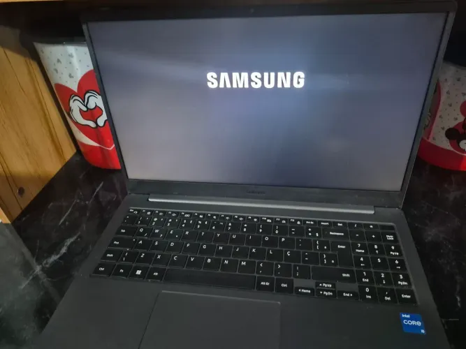 Galaxy Book2 8 Ram 256ssd 