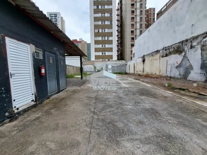 ALUGO TERRENO COMERCIAL EM EXCELENTE LOCALIZAÇÃO NO CAMBUÍ , CAMPINAS COM QUATROCENTO E VI
