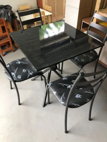 Mesa de jantar em Anápolis!