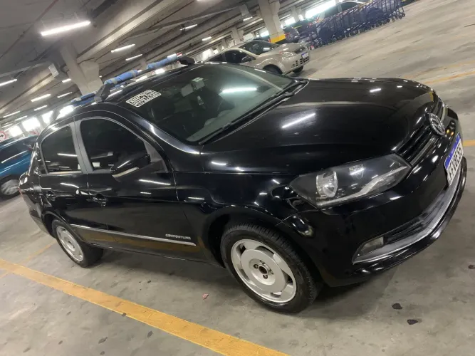 Volkswagen Voyage Comf/highli. 1.6 MI T.flex 8V 4P 2013