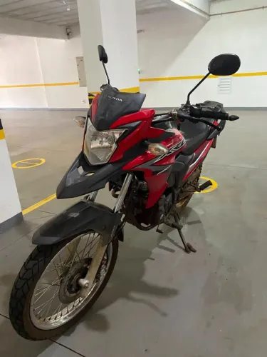 VENDO XRE 190 2017