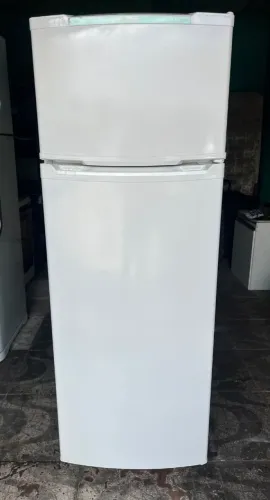 Geladeira Electrolux