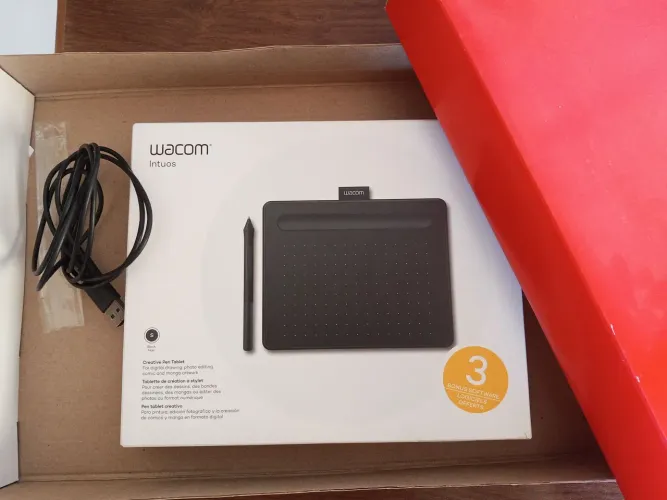 Mesa digitalizadora da wacon com caneta, carregador e manual 