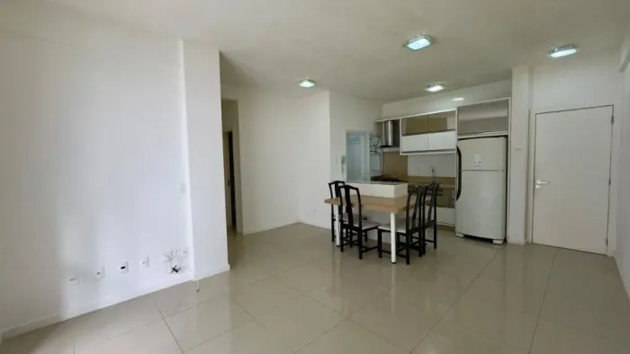 Apartamento com 2 dormitórios para alugar, 64 m² por R$ 3.896/mês - Ingleses - Florianópol