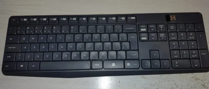 Teclado Logitech sem fio - K235