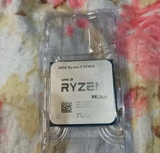Ryzen 7 5700x