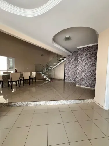 Casa Duplex No Quintas do Calhau Para Venda