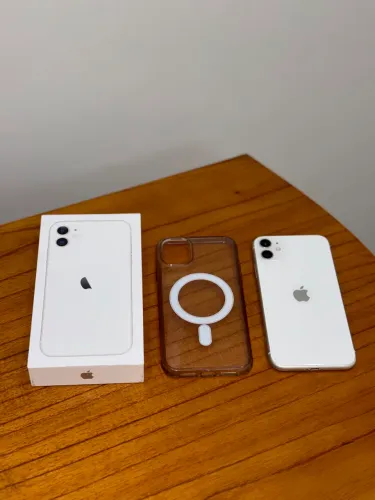 IPHONE 11 branco 