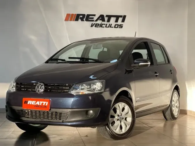 Volkswagen Fox 1.0 MI Total Flex 8V 5P 2014