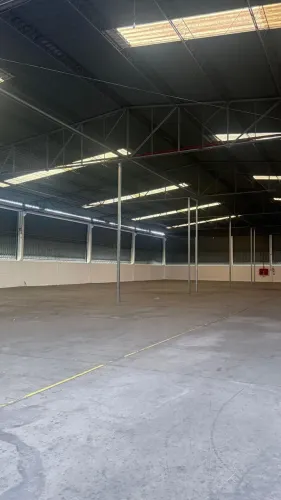 Galpão disponível para locação com2.700 m2 na cidade de Gaspar/SC