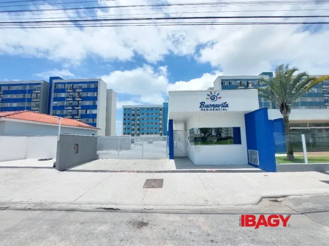 Excelente Apartamento 2 dormitório(s) em Praia João Rosa - Biguaçu