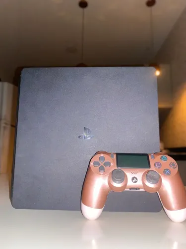 PS4 SLIM