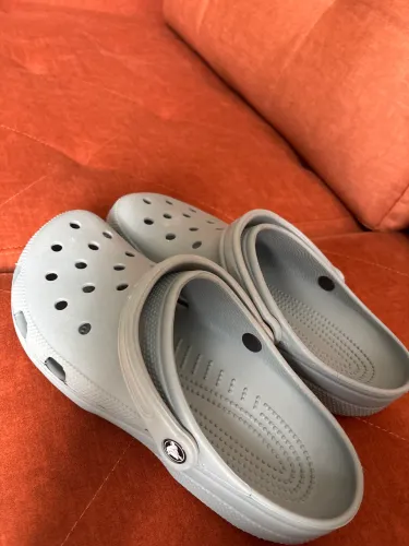 Crocs original tamanho 40