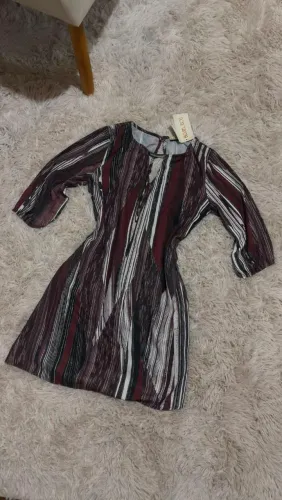 Vestido retrô lindo..NOVO