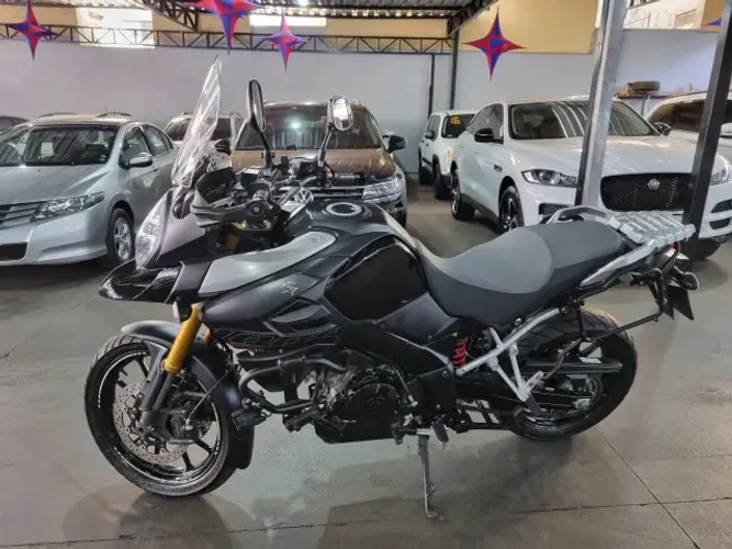 Suzuki VStron 1000 2018